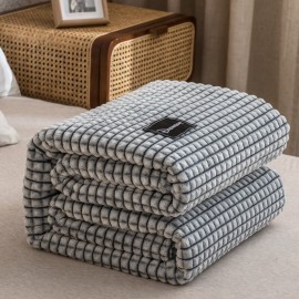 1Pcs Milk Velvet Blanket Towel Quilt Thin Single Dormitory Student Coral Velvet Air Conditioning Nap Cover Blanket